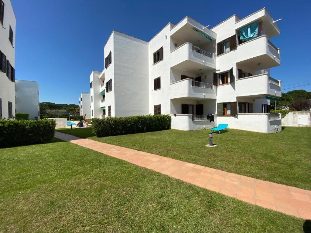 Apartamento Cala Montgo L' Escala Екстериор снимка