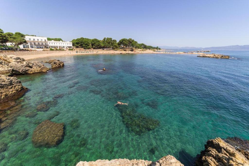 Apartamento Cala Montgo L' Escala Екстериор снимка