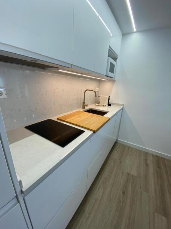 Apartamento Cala Montgo L' Escala Екстериор снимка